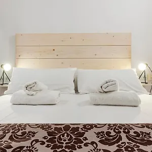  Appartement Bajo Interior Sin Ventana En Barri Port Maritim